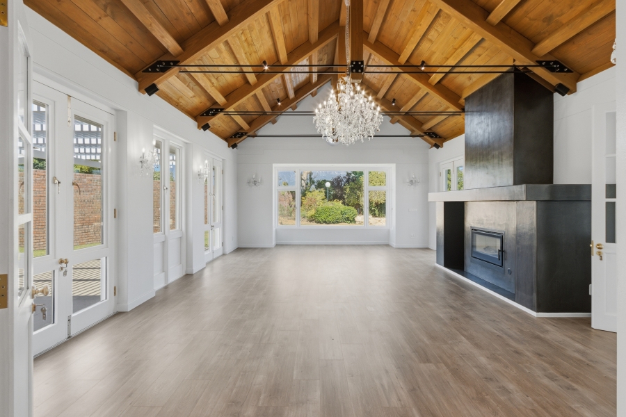 4 Bedroom Property for Sale in Golden Hill Western Cape